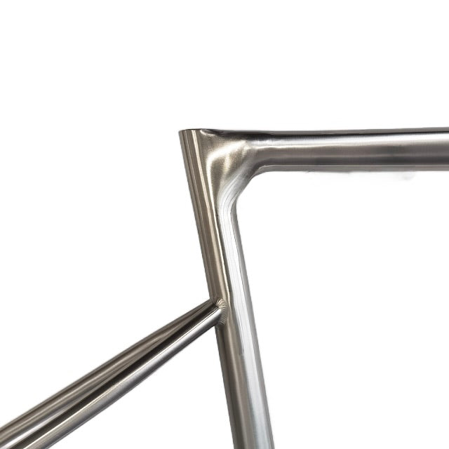 Bravelos Aero titanium